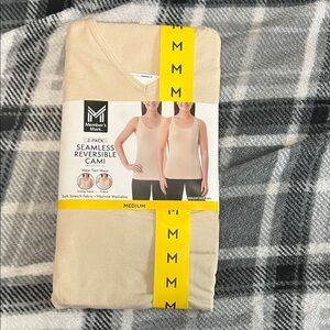 Members mark size  medium seamless reversable cami